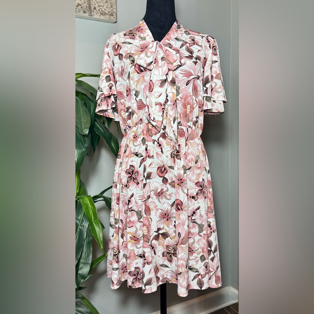 Floral, Pink/Sage Lily Print Fit & Flare Dress with Tiered Sleeve & Neck Tie